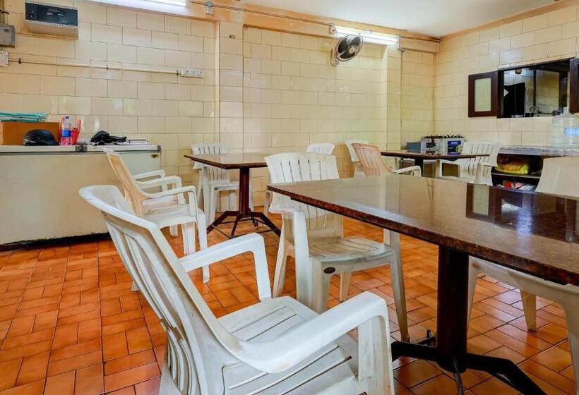 ホテル Spot On Rk