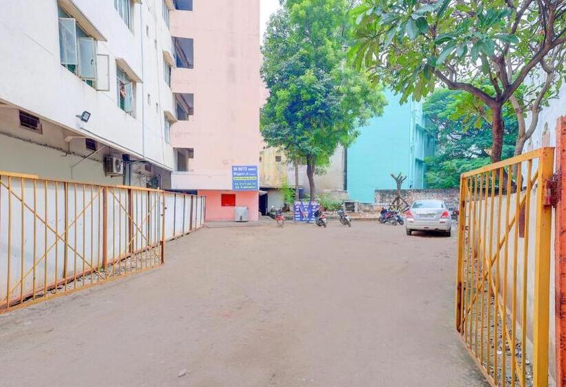 Отель Spot On Rk