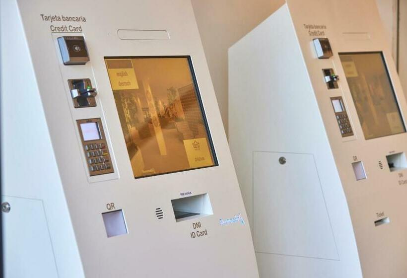 هتل Tent Calvia Beach