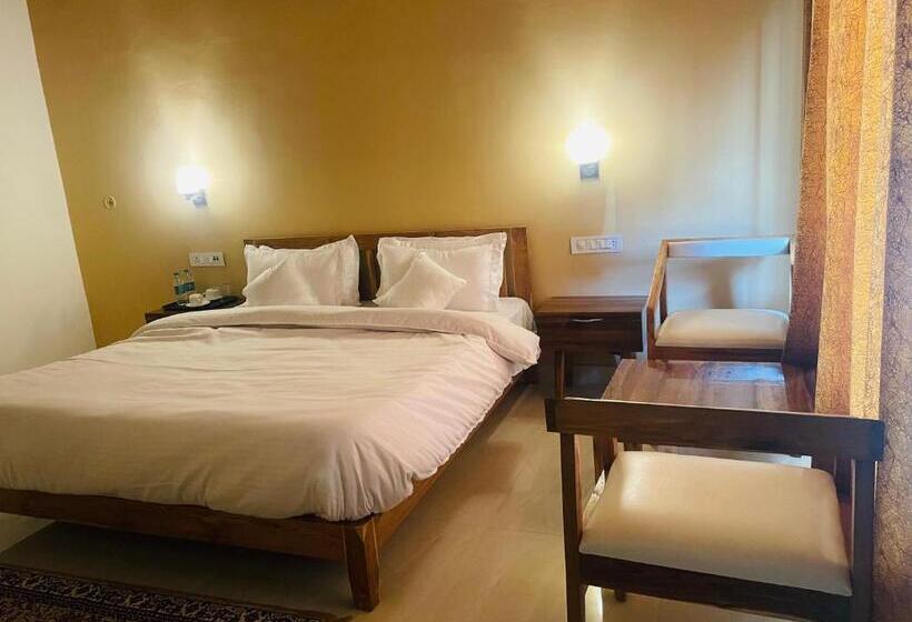 فندق The Deerfield Cottages