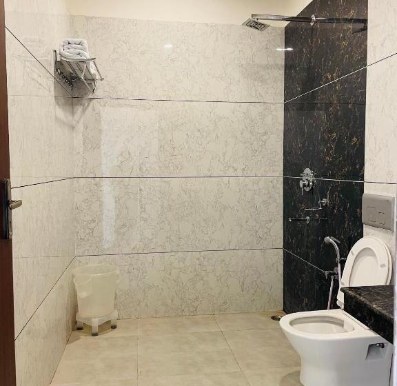 בית מלון כפרי The Deerfield Cottages