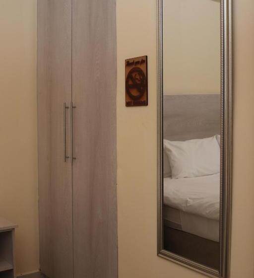 בית מלון כפרי The Galaxy Forest Lodge