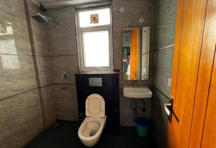 هتل Unitech Cyber Park Gurgaon