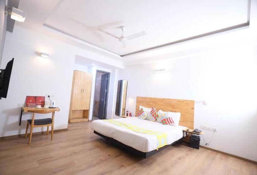 هتل Unitech Cyber Park Gurgaon