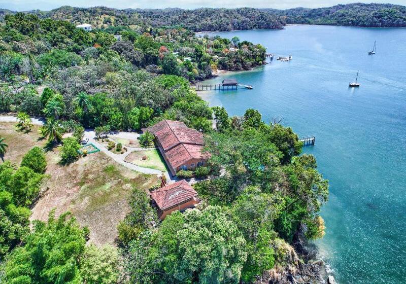 ホテル Villas At Gone Fishing Panamá Resort