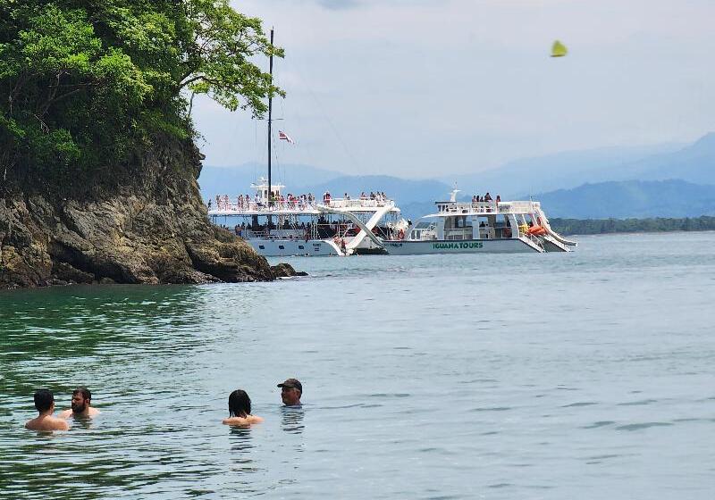 בית מלון כפרי Vos