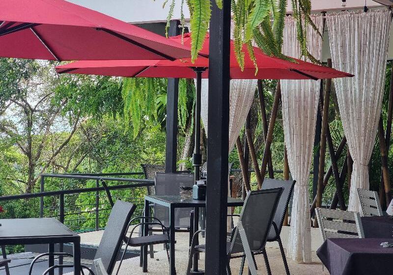 בית מלון כפרי Vos