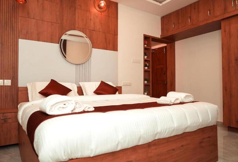 Kalloos Island Backwater Resort