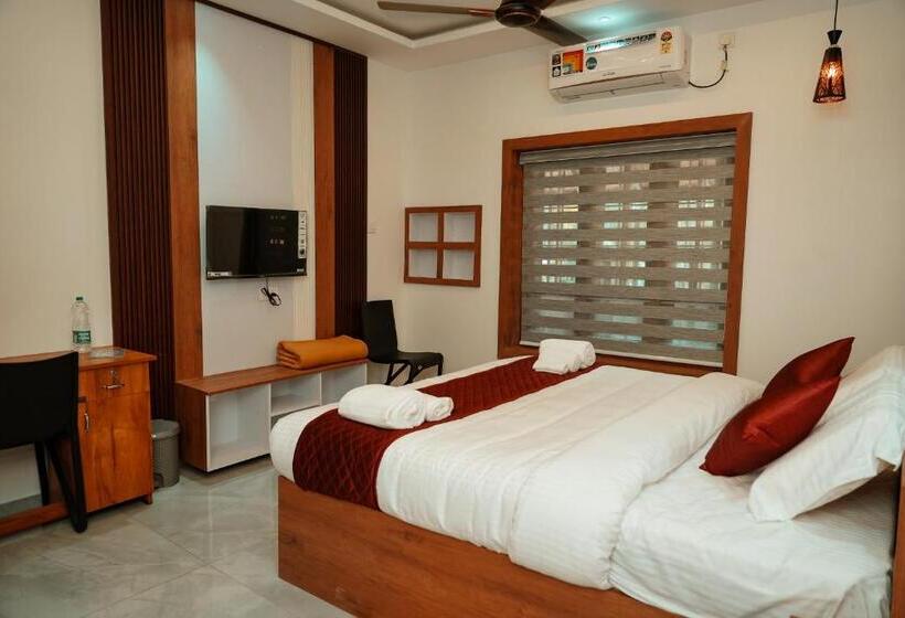 Kalloos Island Backwater Resort