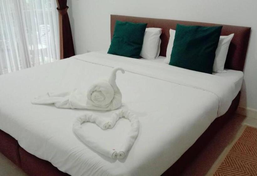 Luancharoen Home Resort Phuket