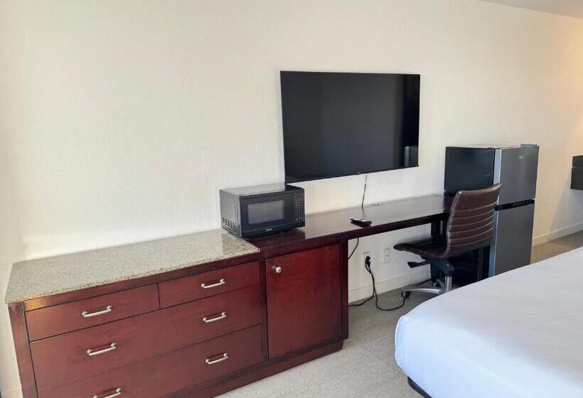 モーテル Eagle Inn