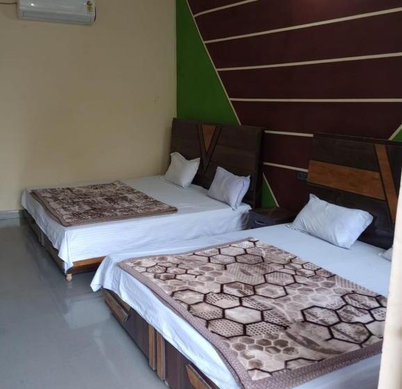 모텔 Sati Tourist Lodge