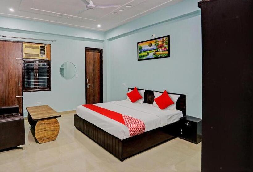 Oyo Flagship Hotel Umen