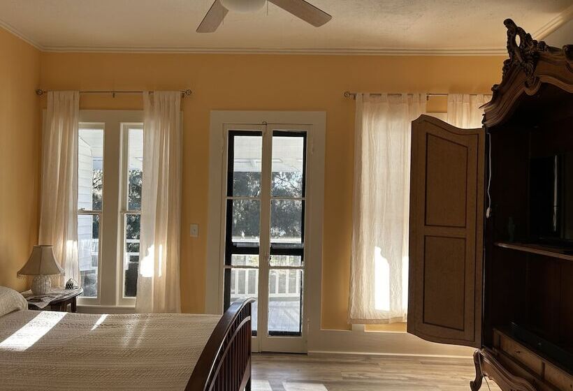 بنسيون Blue Sky Manor