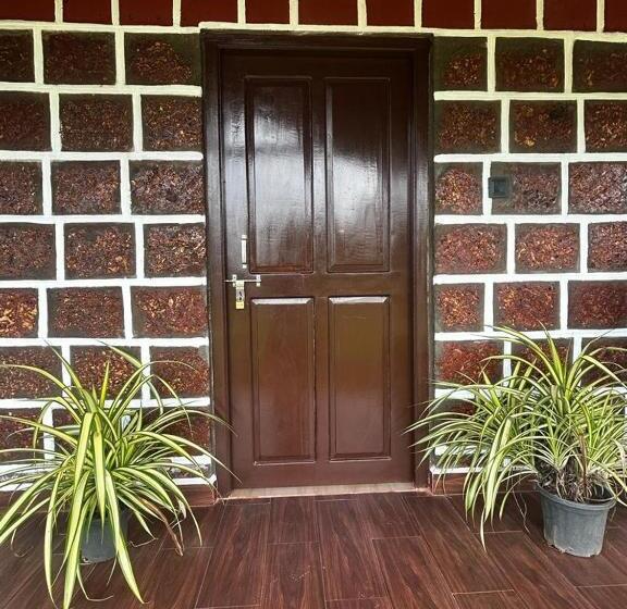 펜션 Comfy Cottages In Saligao