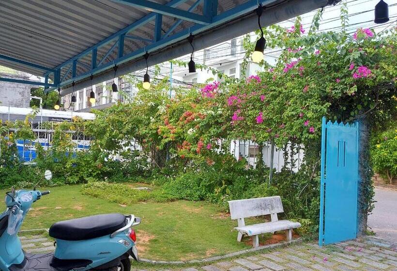 پانسیون Confetti Homestay