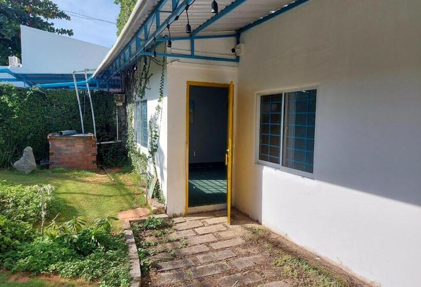 پانسیون Confetti Homestay