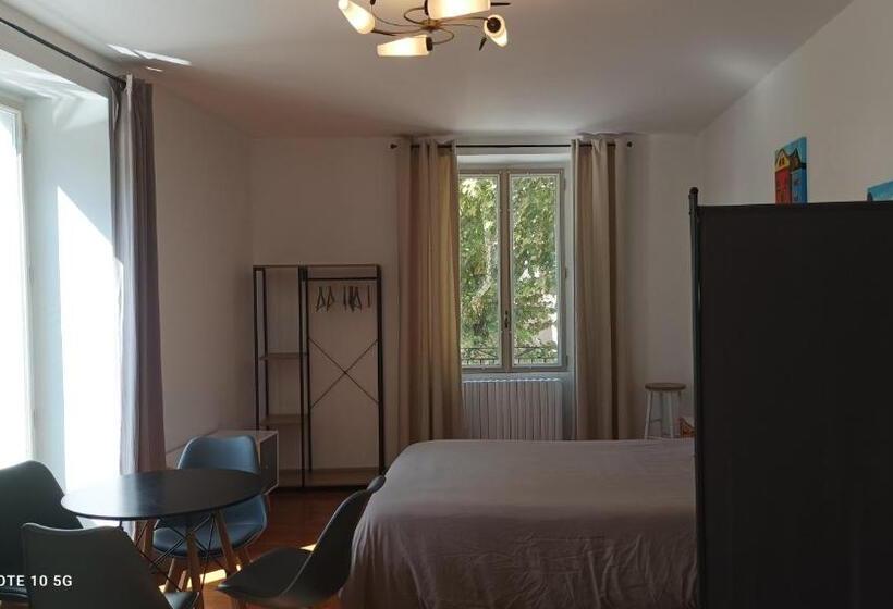 펜션 Florac Authentique