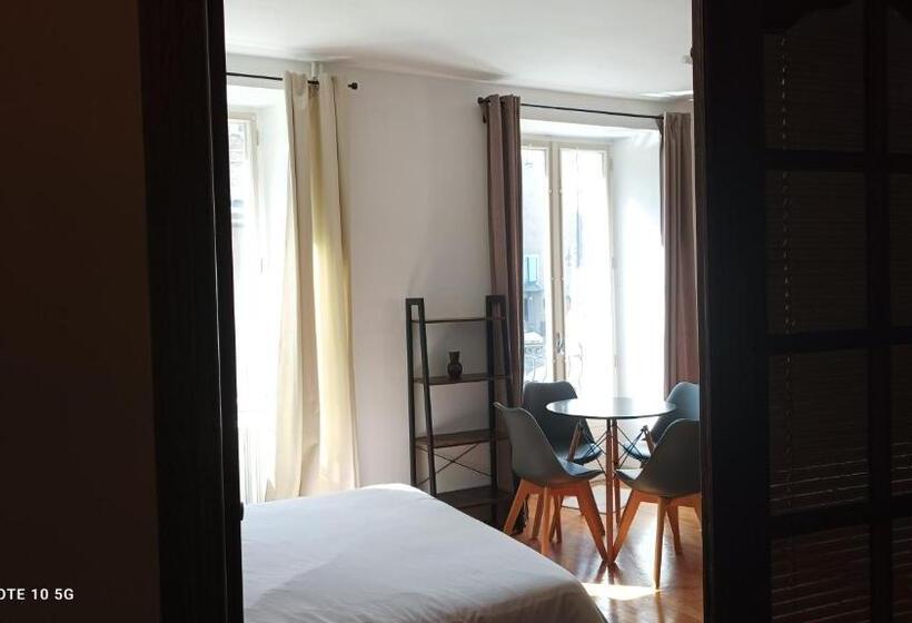 펜션 Florac Authentique