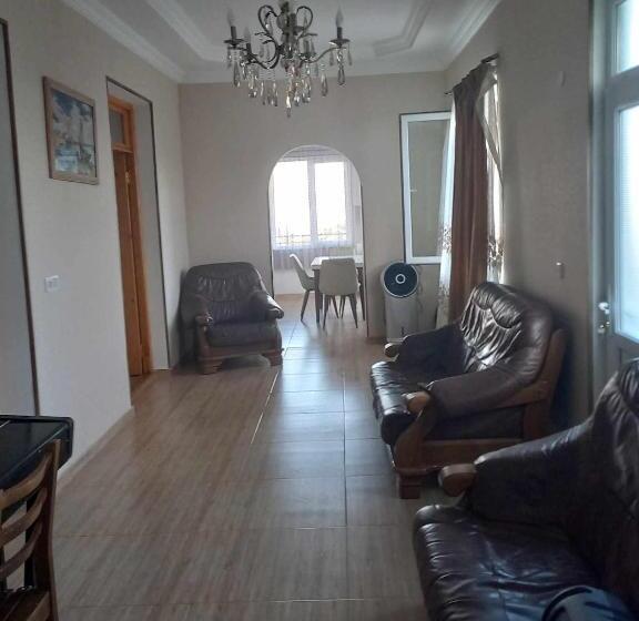 پانسیون Guest House Lile