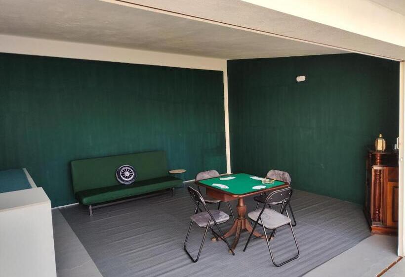 膳宿费 Garage4me Pool Opcional