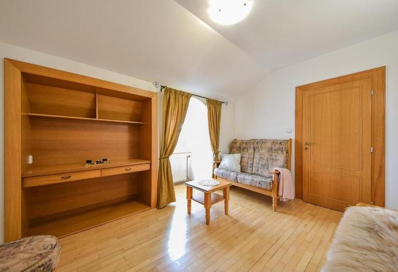 פנסיון Kaštieľ Sokoľany