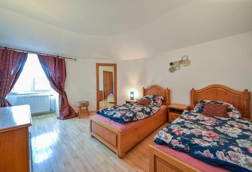 פנסיון Kaštieľ Sokoľany