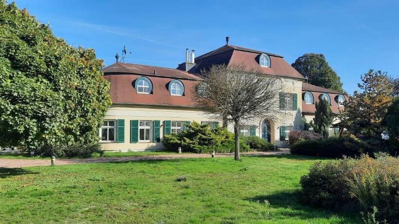 פנסיון Kaštieľ Sokoľany