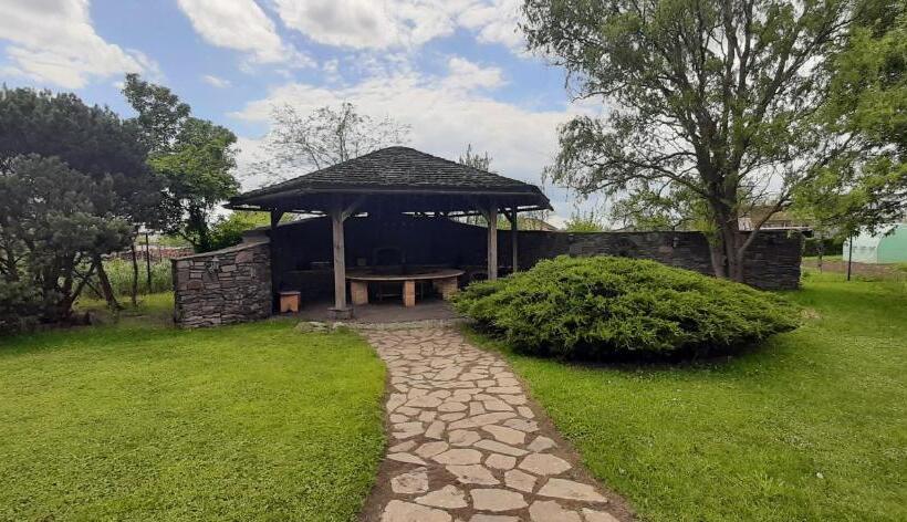 פנסיון Kaštieľ Sokoľany