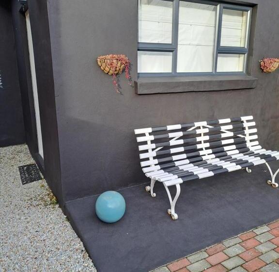 بنسيون Milky Way