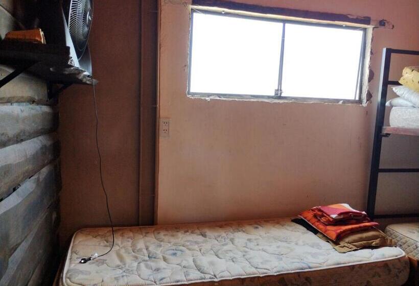 펜션 Motoposada Campera Negra