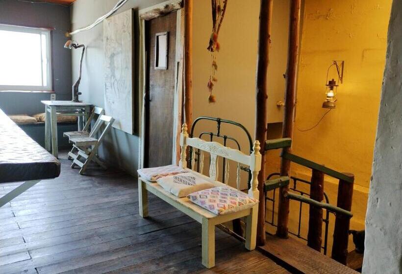 펜션 Motoposada Campera Negra