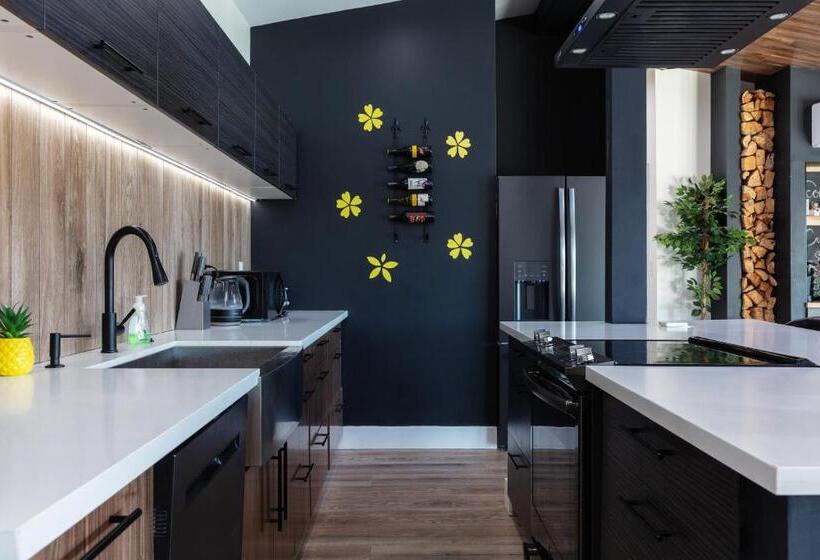 Пансион Wind Hill