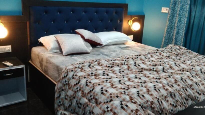 Rajesh Bed & Breakfast