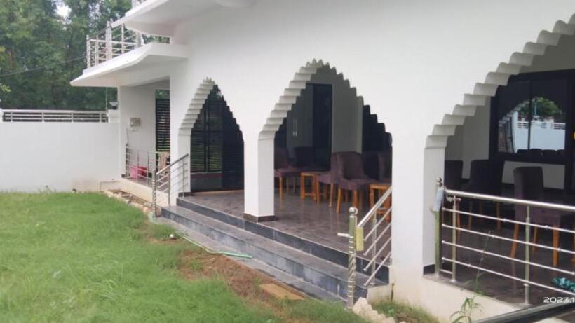 Rajesh Bed & Breakfast