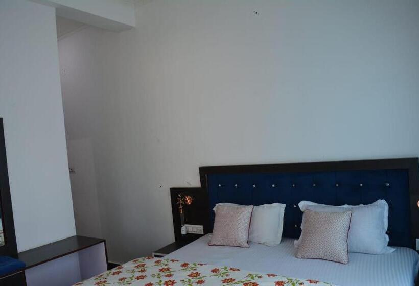 Rajesh Bed & Breakfast