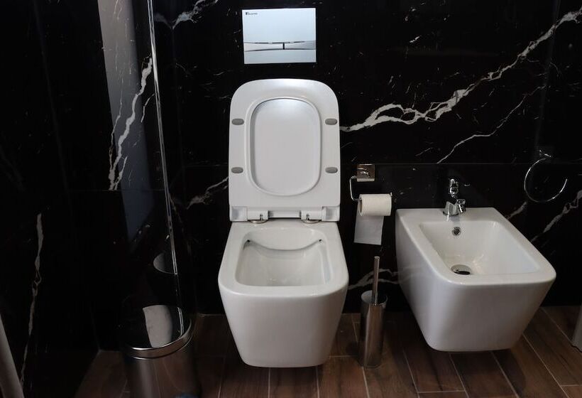 Relax Inn Hotel Durres