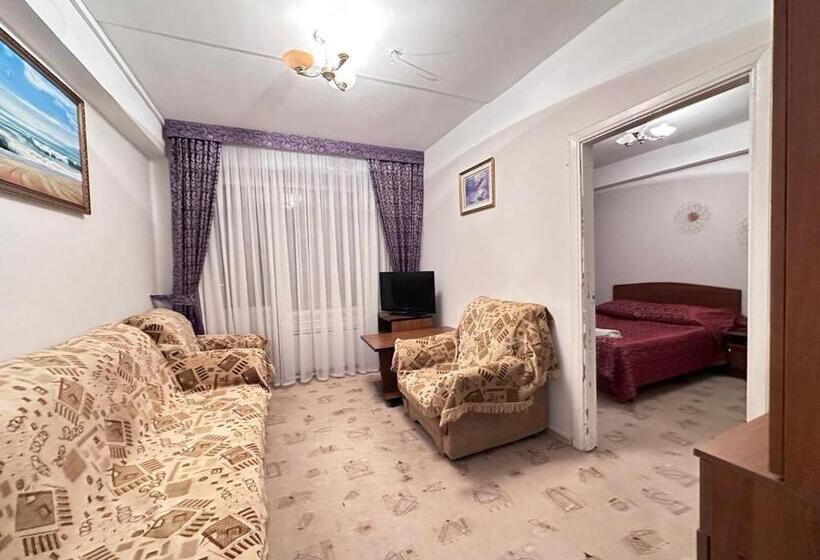 استراحتگاه санаторий кыргызское взморье