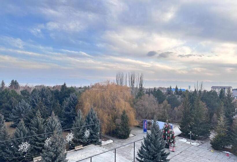 استراحتگاه санаторий кыргызское взморье