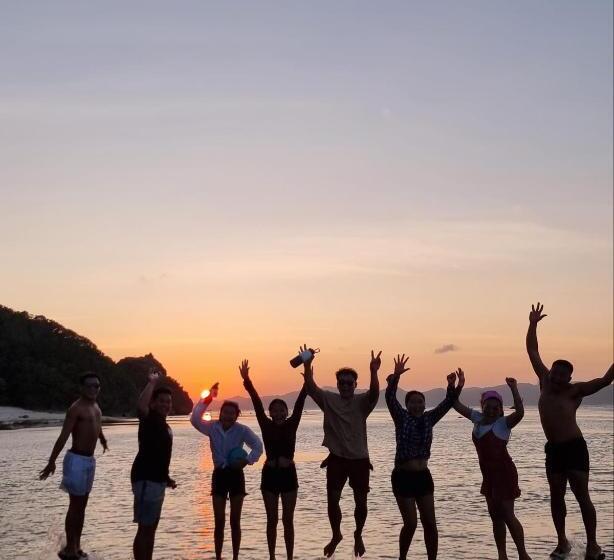 استراحتگاه Pozorobo Beach Club