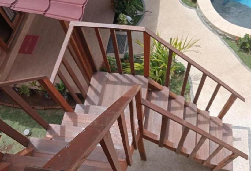 אתר נופש Melasti Mountain Villas Amed