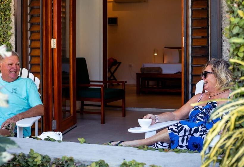 Waya Island Resort   Adults Only