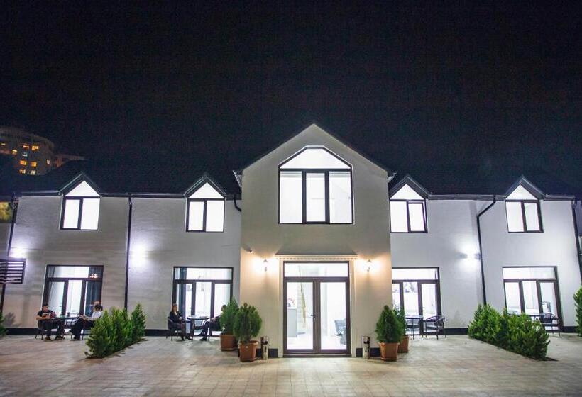 White Villa Hotel Baku