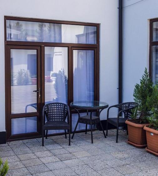 White Villa Hotel Baku