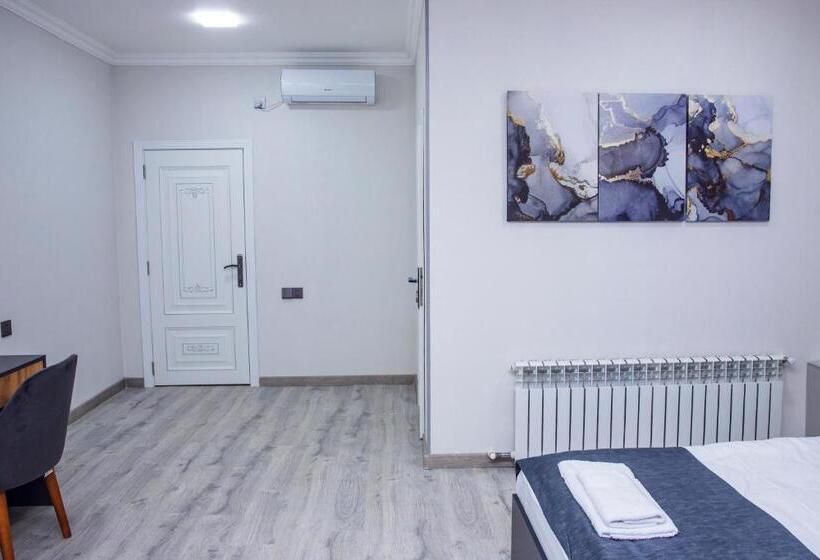 White Villa Hotel Baku