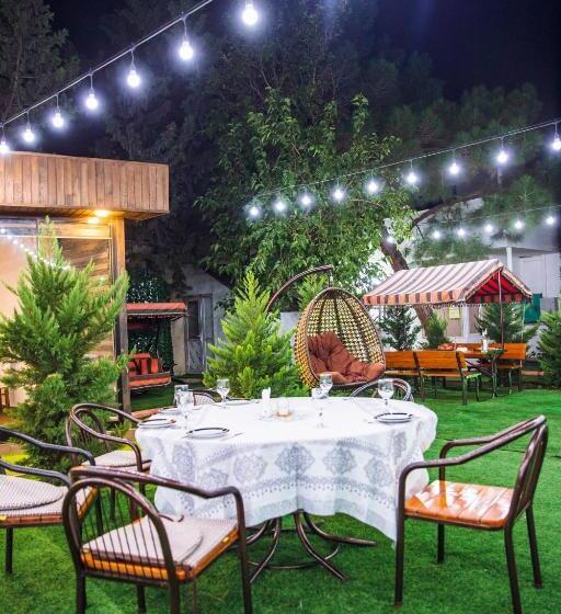 White Villa Hotel Baku