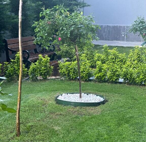 Your House Apart Otel