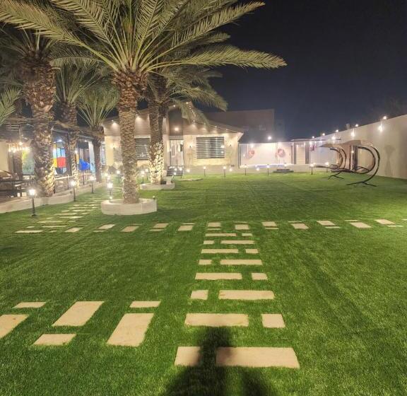 شاليه ومنتجع النخيل الريفي بالطائف