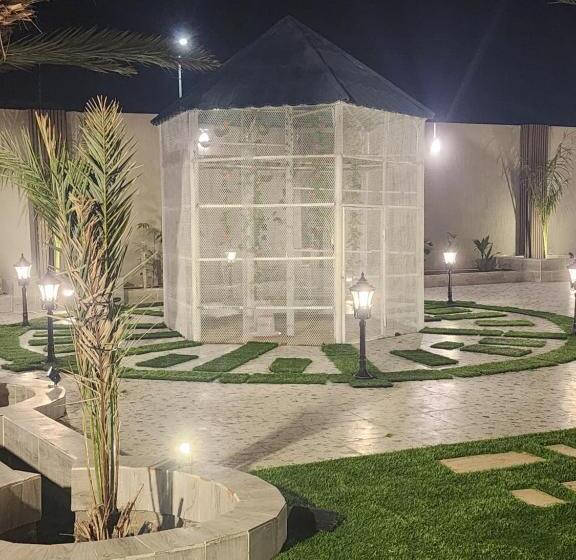 شاليه ومنتجع النخيل الريفي بالطائف