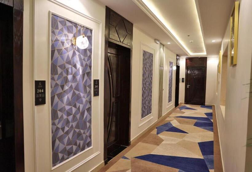 فندق الزوين   Alzuwain